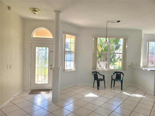 Foto del edificio - 45 Barkwood Ln