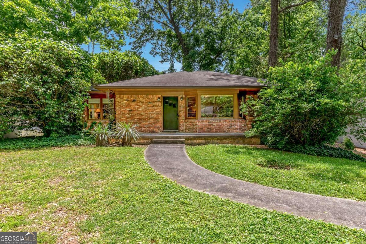Primary Photo - 1557 Kay Ln NE
