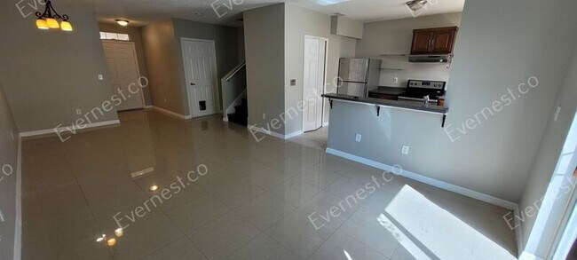 Building Photo - 9703 Carlsdale Dr
