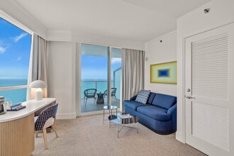 Building Photo - 4343 Collins Ave
