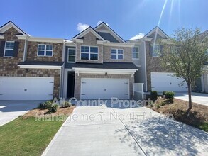 Building Photo - 3091 Greyton Dr