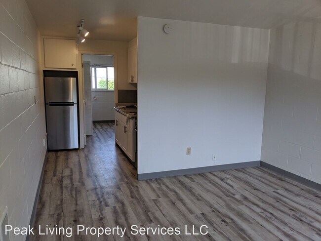 Foto del edificio - 3821 NE 45th St