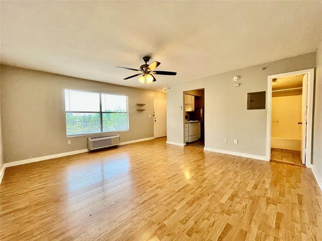 Foto del edificio - 701 W Sycamore St