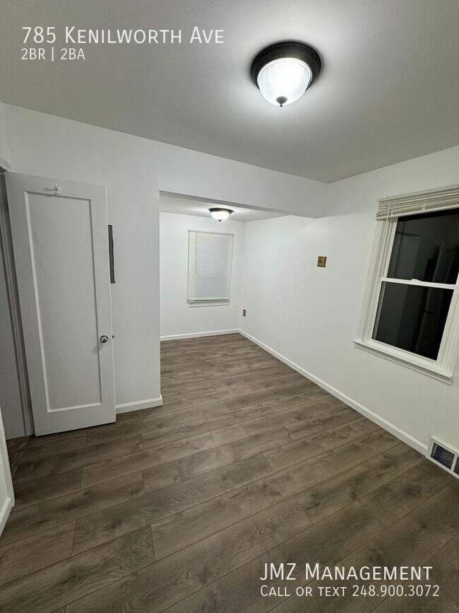 Foto del edificio - 785 Kenilworth Ave