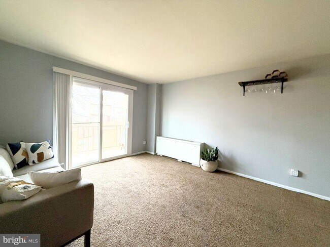 Foto del edificio - 4254 Buckman Rd