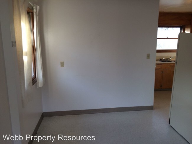 Building Photo - 1206 NW Despain Pl