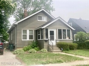 Building Photo - 1546 W Marshall St