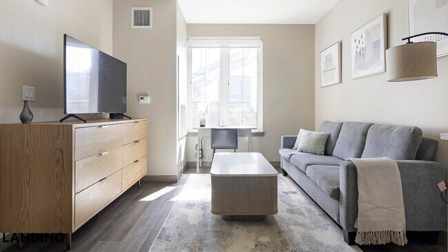 Foto del edificio - 1850 NW Front Ave