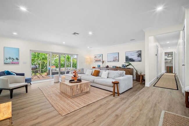 Foto del edificio - 2421 SW 29th Way