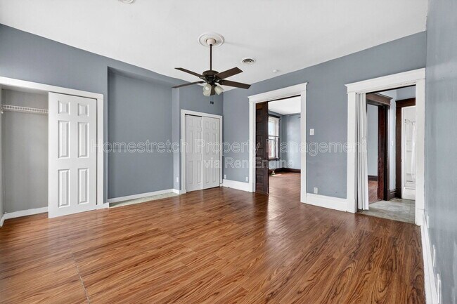 Foto del edificio - 4617 S Compton Ave