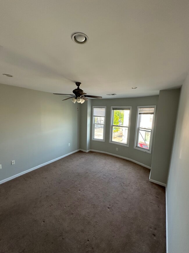 Master Bedroom (Unit 1) - 37 S Ellwood Ave