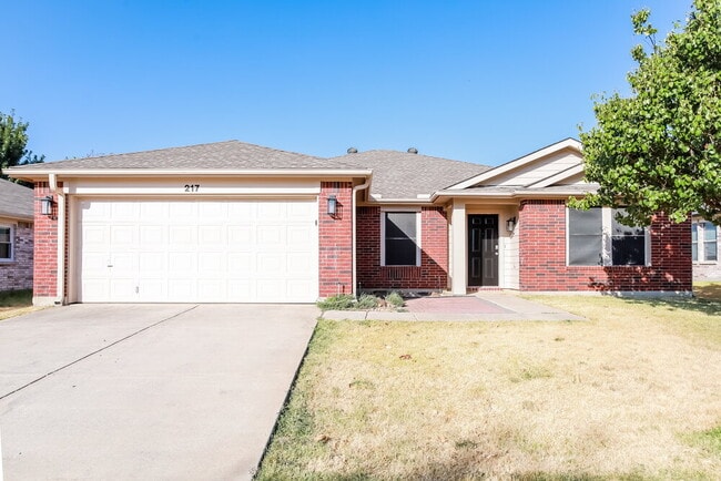 Building Photo - 217 Hilltop Dr