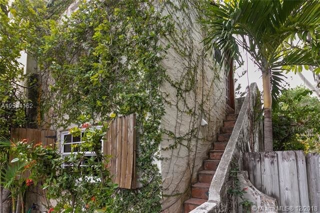 Foto del edificio - 4512 Alton Rd