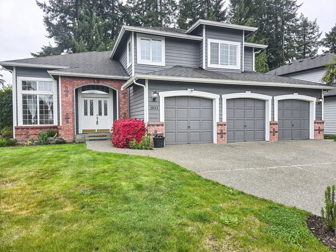 Foto principal - Updated 4BD Home in Gleneagle