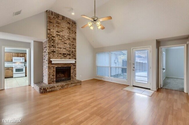 Building Photo - 3 br, 2 bath House - 513 North Gaston Driv...