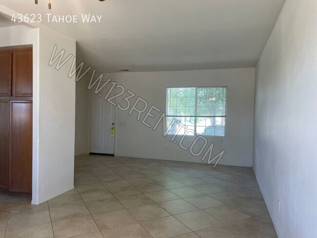 Building Photo - 4BD/ 3BATH 2 STORY HOME WEST LANCASTER