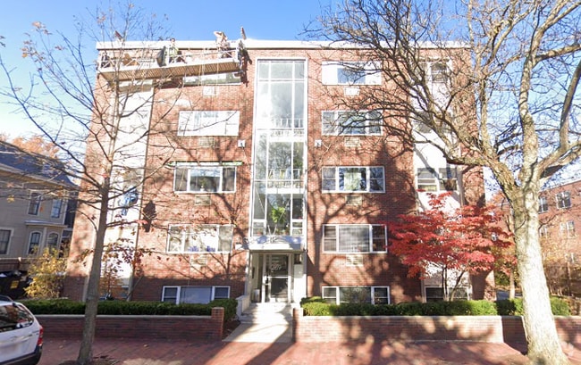 Building Photo - 269 Harvard St