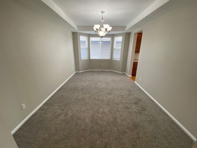 Foto del edificio - Spacious Home in Horizon Estates