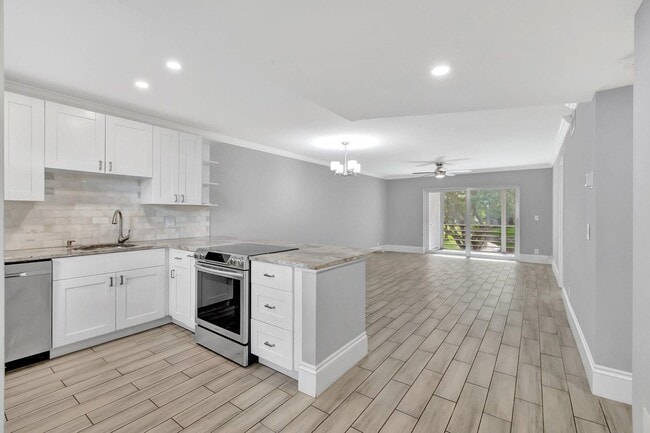 Photo - 2900 Fiore Way Apartment