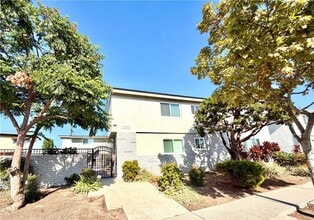 Building Photo - 13829 Christine Dr