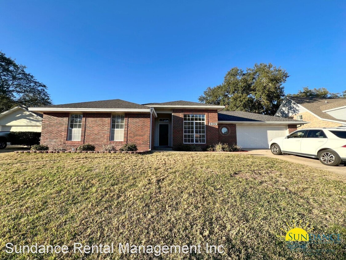 2805 Arnold Palmer Ct, Shalimar, FL 32579 House Rental in Shalimar