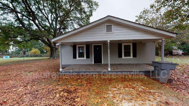 Foto principal - 149 Finch Rd