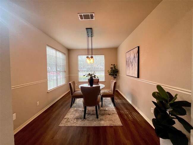 Foto del edificio - 8917 Whiteworth Loop