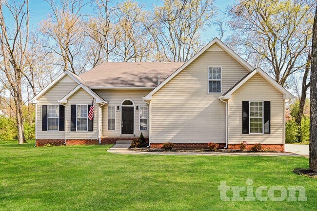 Foto del edificio - 2210 Burr Ct