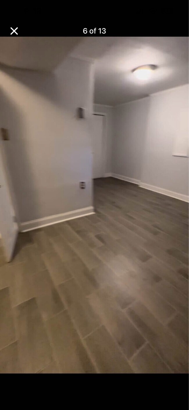 Foto del edificio - 6000 Ticonderoga Ct