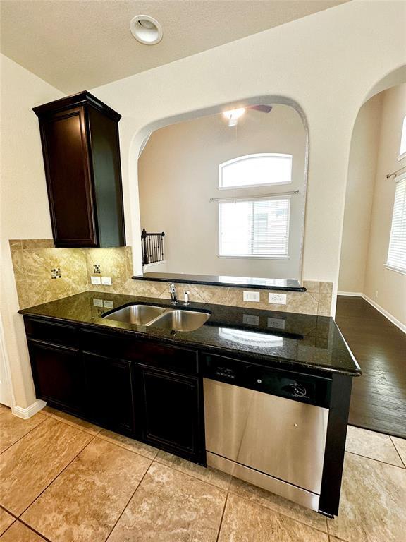 Foto del edificio - 9301 Sweetgum Dr