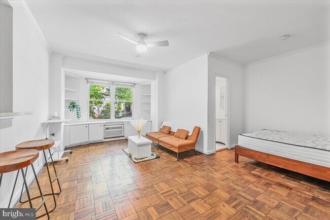 Foto del edificio - 2130 N St NW