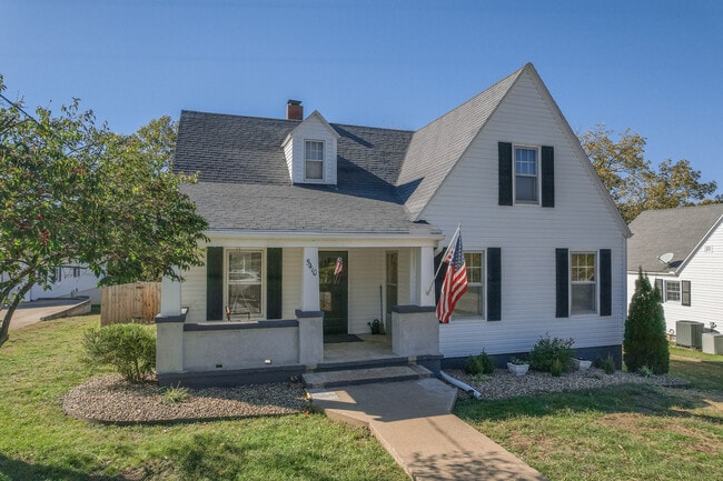 Building Photo - 5410 Simpson St