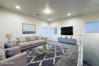 Building Photo - 10777 Vestone St