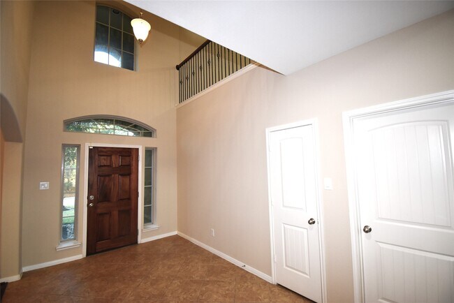 Building Photo - 51 S Greenprint Cir