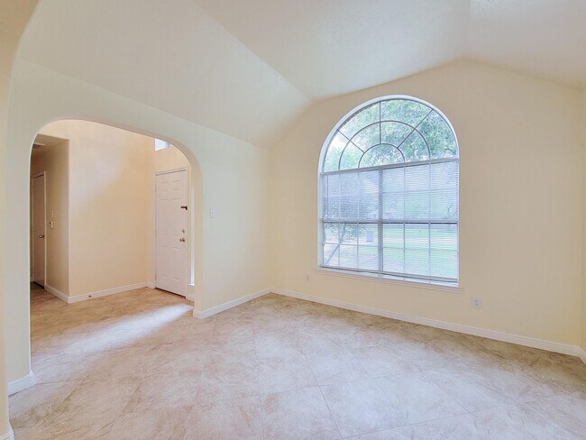 Building Photo - 14938 Brightbrook Dr