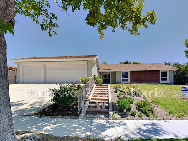 Building Photo - 2862 Hillman St