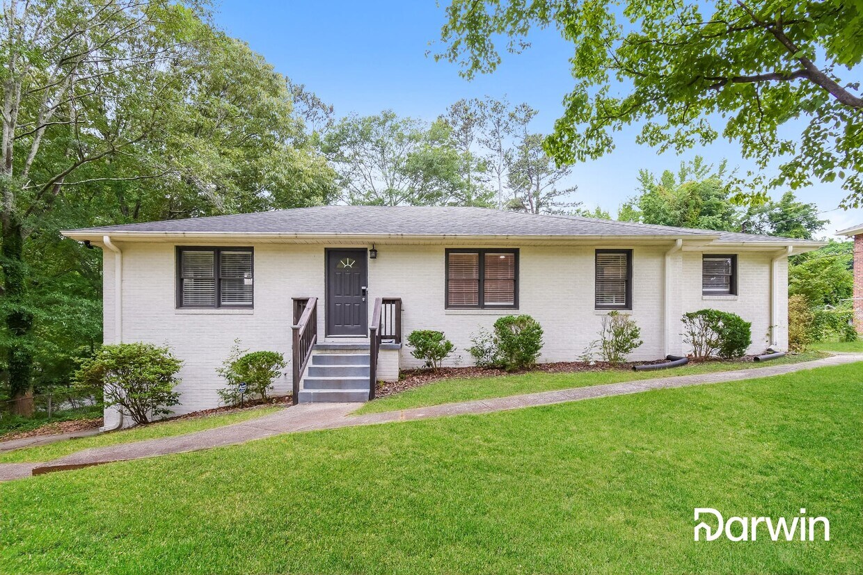 Primary Photo - 2524 Cherrywood Ln SW