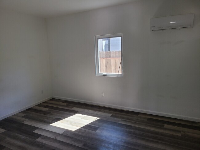 Foto del edificio - 216 Oak St