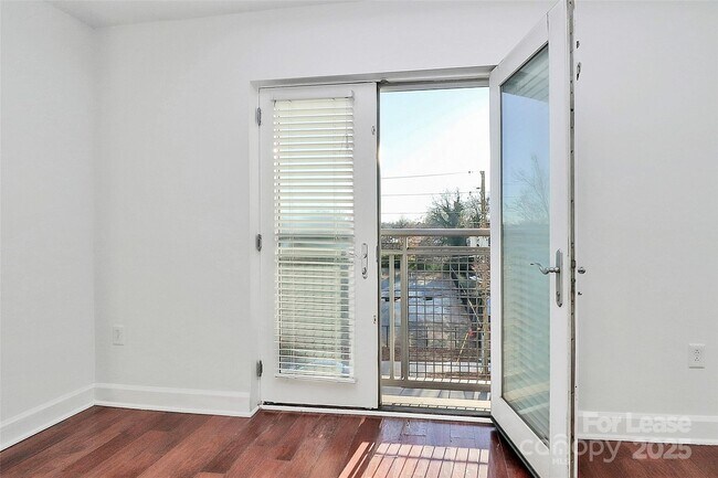 Foto del edificio - 1315 East Blvd