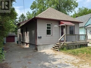 Building Photo - 6145 Franklin Ave
