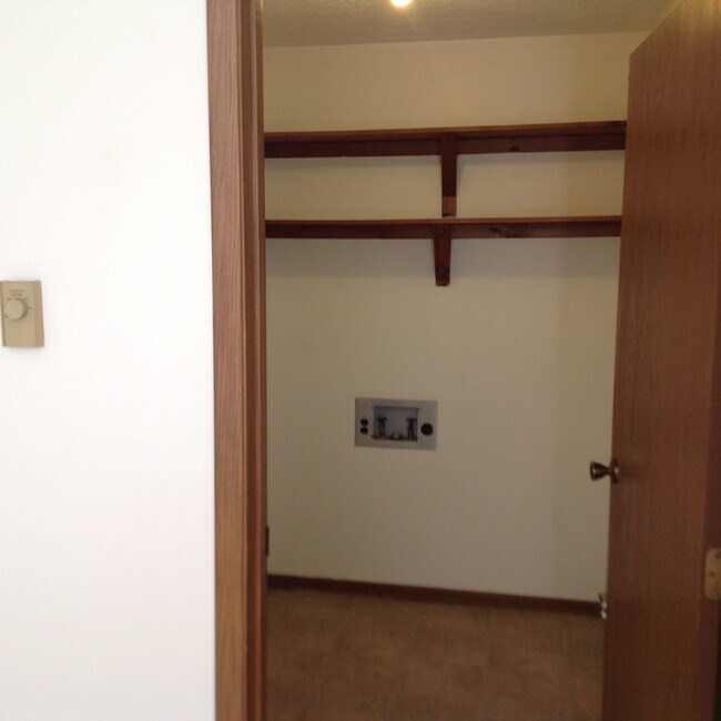 utility room has W/D hook ups - 289 Cobblestone Dr