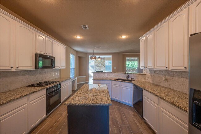 Foto del edificio - 1701 Peregrine Dr