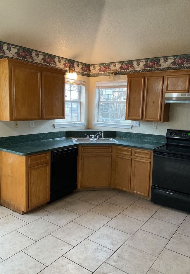 Foto del edificio - COMING SOON!