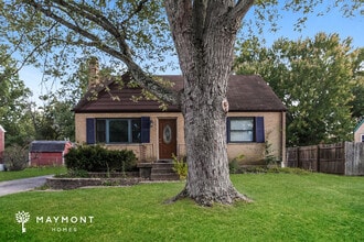 Building Photo - 9753 Woodmill Ln