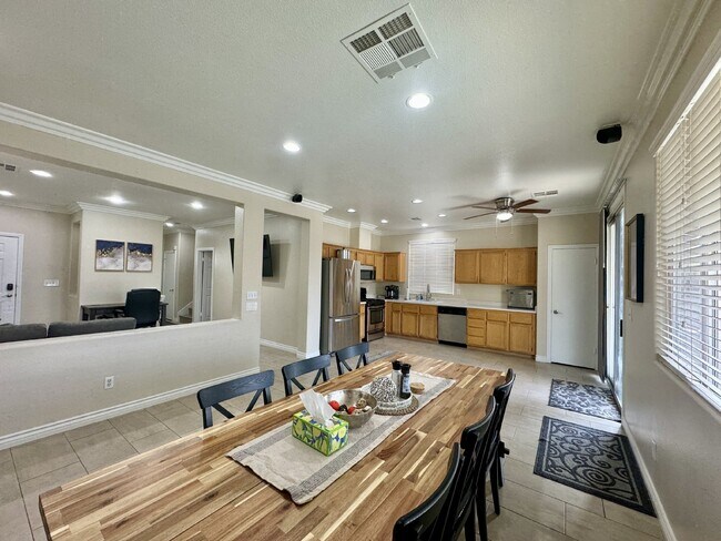 Foto del edificio - Fully Furnished Summerlin Las Vegas Rental | 4 Bedroom Home with Heated Pool & Spa | Flexible Lea...