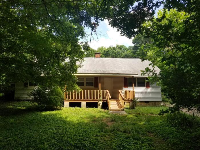 Primary Photo - 1350 Danielsville Rd