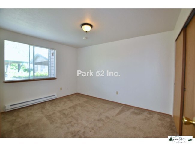 Building Photo - 7514 41st St Ct W