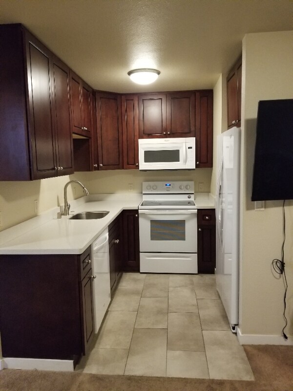 Foto del edificio - 3720 Clayton Rd