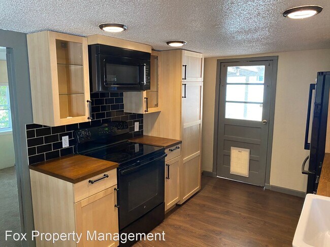 Foto del edificio - 3 br, 1 bath House - 725 Jefferson Avenue