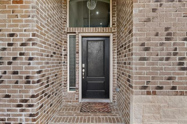 Building Photo - 629 Hogan Dr